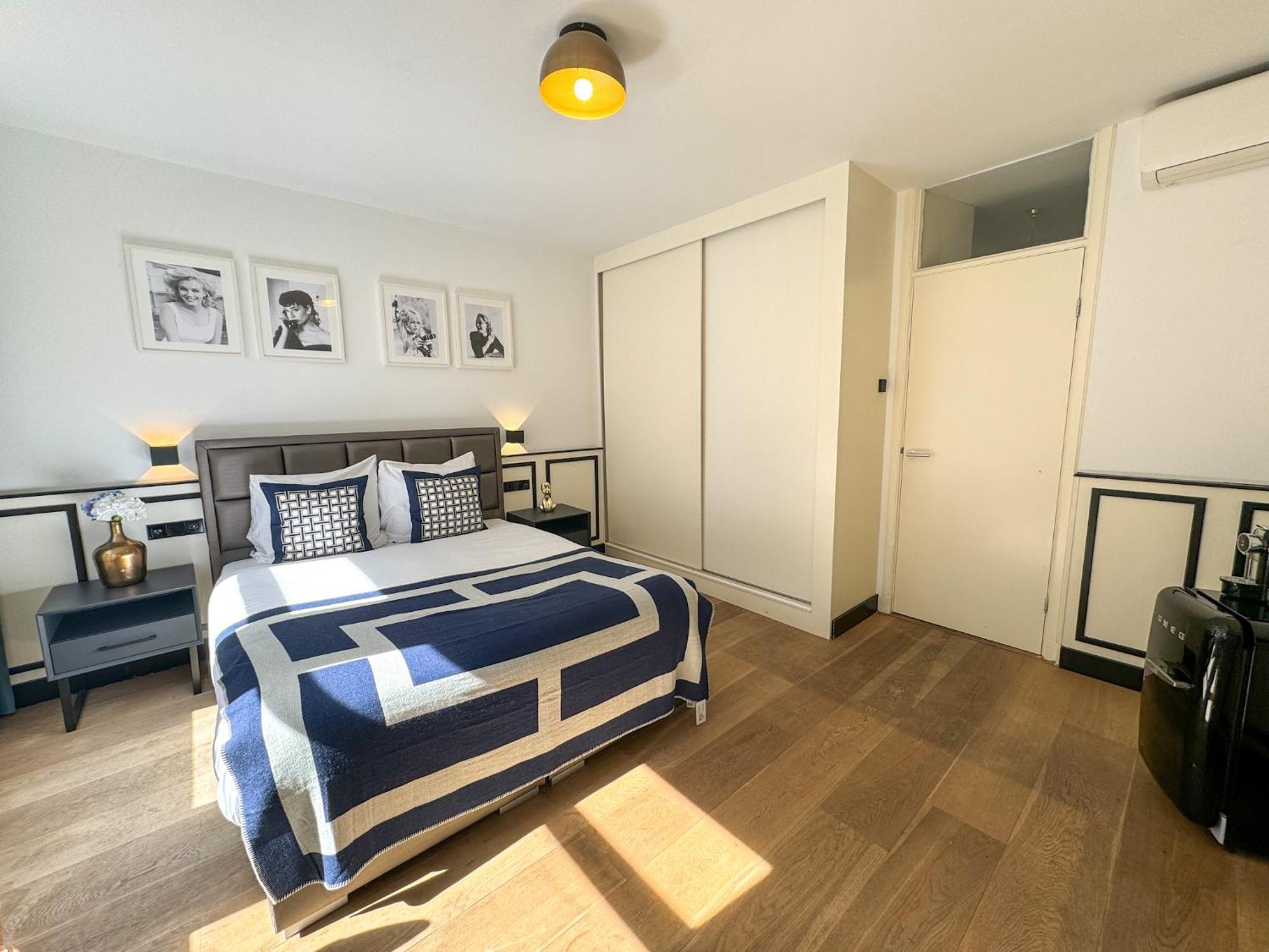 Yourbnb Suites Haarlemmerstraat Amsterdam Exterior photo